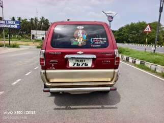 Chevrolet Tavera Neo LS B3 10 STR BS III