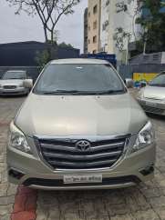 Toyota Innova 2.5 GX 7 STR BS IV
