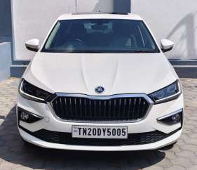 Skoda SLAVIA Signature 1.0L TSI MT
