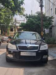 Skoda Laura Ambition 2.0 TDI CR AT