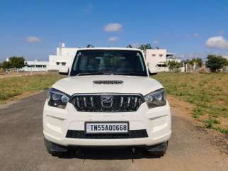 Mahindra Scorpio S4