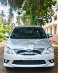 Toyota Innova 2.5 V 7 STR