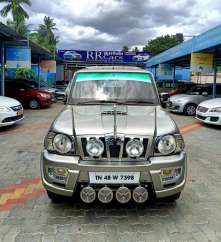 Mahindra Scorpio SLE