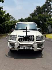 Mahindra Scorpio VLX SE