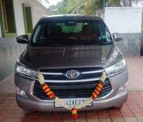 Toyota Innova Crysta 2.4 GX 7 STR