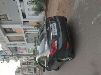 Hyundai Verna 1.6 CRDi EX AT
