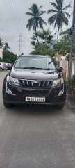 Mahindra XUV500 W10