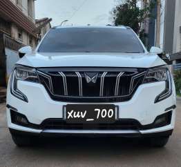 Mahindra XUV700 MX 7Str