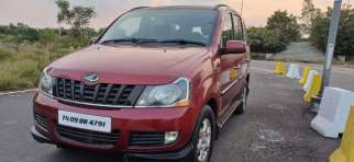 Mahindra Xylo E8