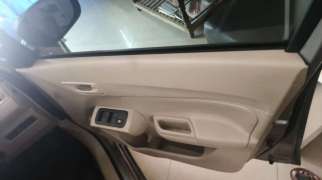 Maruti Suzuki Swift dzire LXI