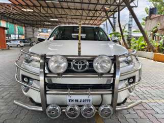 Toyota Fortuner 2.8 2WD AT TRD Sportivo