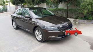 Skoda Superb 1.8 L&K TSI AT