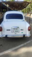 Hindustan Motors Ambassador Classic 2000 DSZ AC PS
