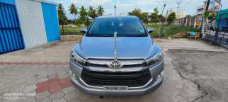 Toyota Innova Crysta 2.4 V