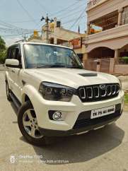 Mahindra Scorpio S11