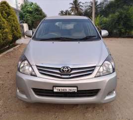 Toyota Innova 2.5 V