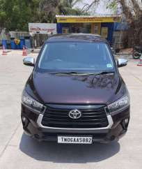Toyota Innova Crysta 2.4 GX 7 STR