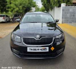 Skoda Octavia Elegance 1.8 TSI AT