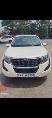 Mahindra XUV500 others