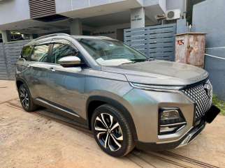 MG Hector Sharp Pro