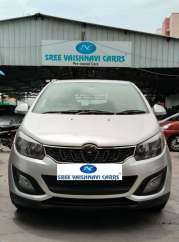 Mahindra Marazzo M2 8Str