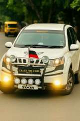 Mahindra XUV500 W8 Dual Tone