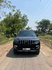 Mahindra Scorpio Nz8