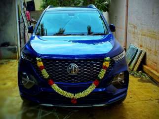 MG Hector Super MT