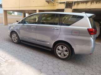 Toyota Innova Crysta 2.4 ZX 7 STR