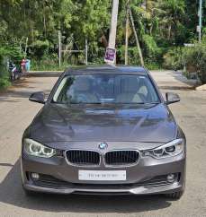 BMW 3 Series 320i