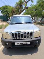 Mahindra Scorpio 2.6 DX