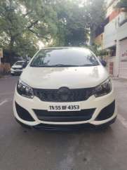 Mahindra Marazzo M2 8Str