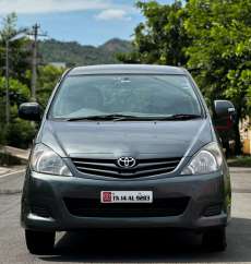 Toyota Innova 2.5 G