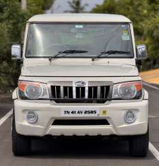 Mahindra Bolero SLE
