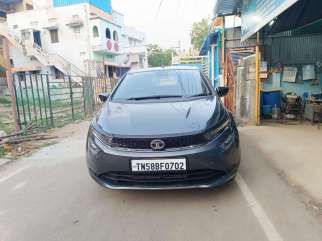 Tata Altroz XZ Option