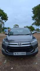 Toyota Innova 2.5 Z 7 STR