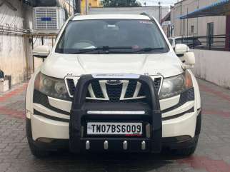 Mahindra XUV500 others