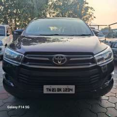 Toyota Innova 2.5 GX 7 STR BS IV