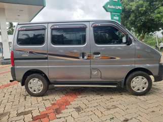 Maruti Suzuki Eeco 5 STR Ac