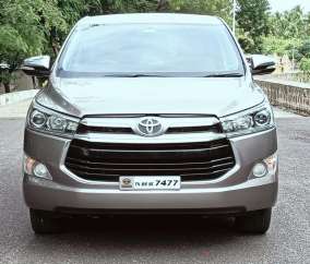 Toyota Innova Crysta 2.8 Z
