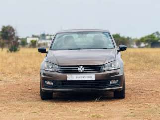 Volkswagen Vento 1.5 TDI Comfortline AT