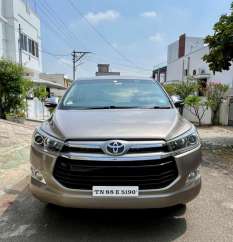 Toyota Innova Crysta 2.4 ZX 7 STR