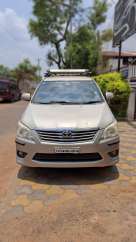 Toyota Innova 2.5 V