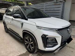 MG Hector Sharp Pro