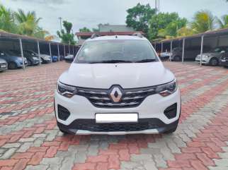 Renault Triber RXT