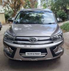 Toyota Innova Crysta 2.4 VX 7 STR