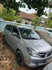 Toyota Innova 2.5 G