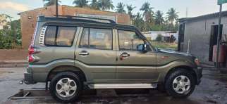 Mahindra Scorpio LX BS IV