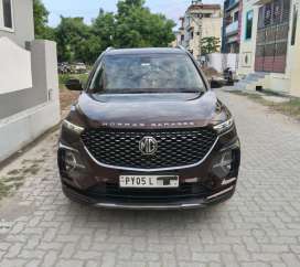 MG Hector Plus Sharp Diesel MT