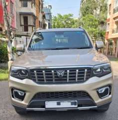 Mahindra Scorpio N Z 8L 7STR